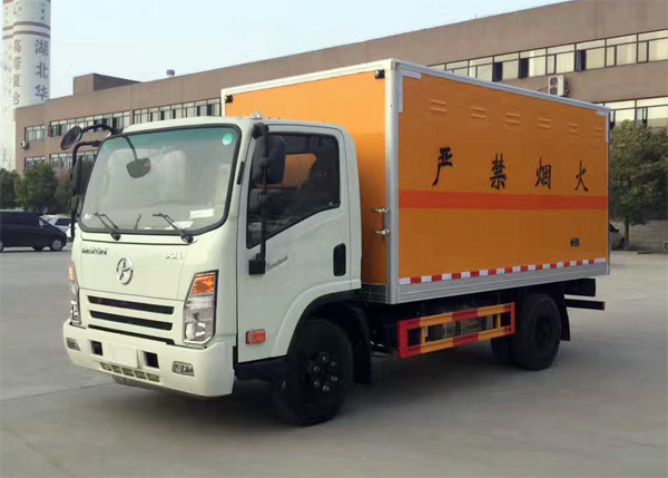 大運4.2米黃牌煙花製品運輸車